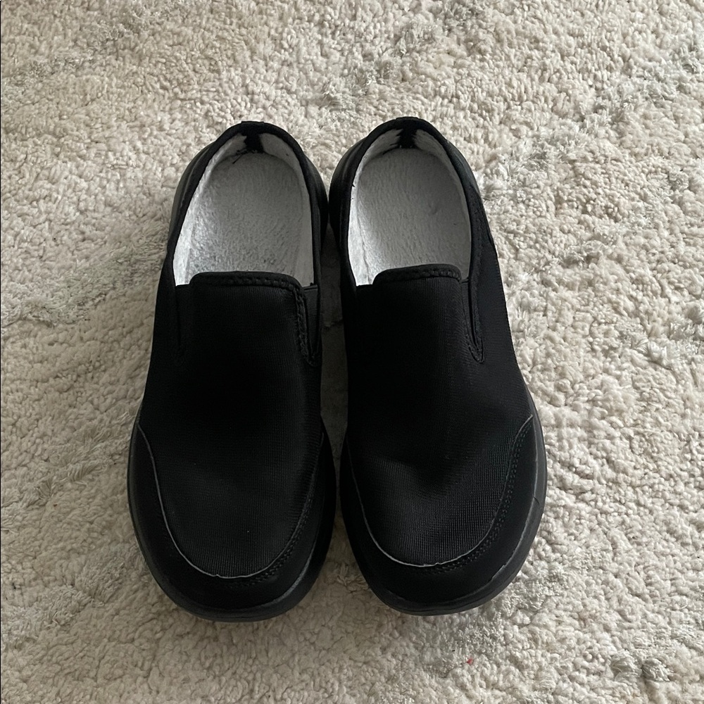 Black Slip-On Slippers